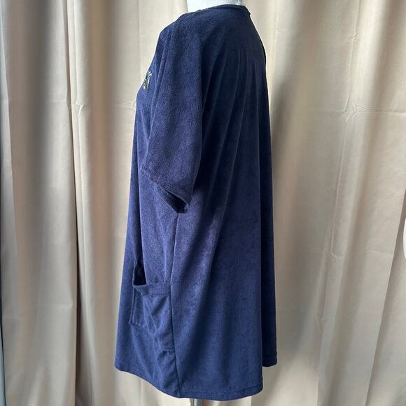 Gloria's Fashions Navy, Terry Cloth, Fish Embroidered, Short Sleeve Robe- M - Picture 4 of 11